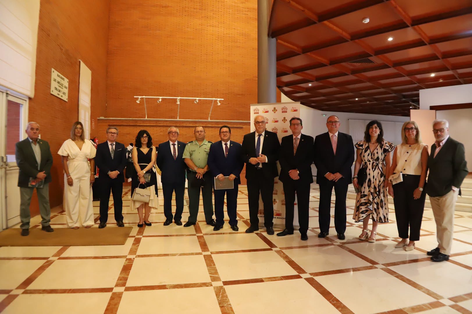 Emotivo Pregón de Profunda Fe por Vicente Jiménez en Honor a Nuestro Padre Jesús del Perdón en el Gran Teatro