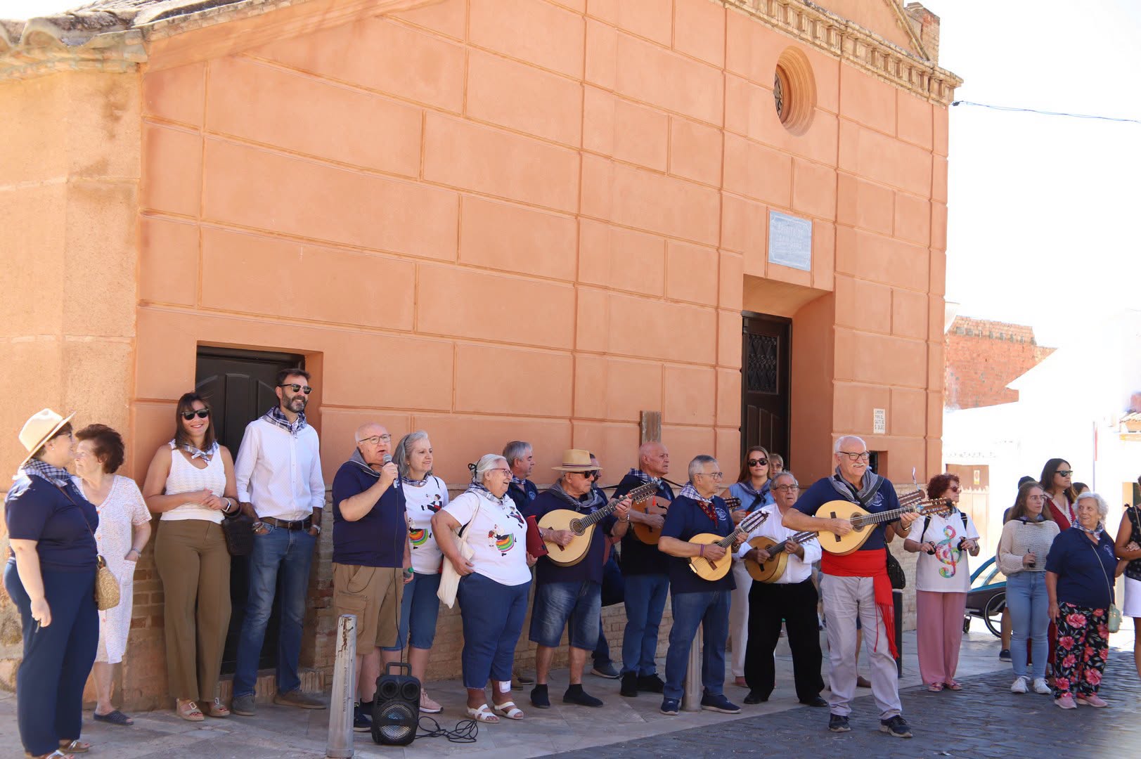 Manuel De Falla-Manzanares Amyd Celebra el Folclore Local en el Vigésimo Primer Festival Infantil-Juvenil durante un Fin de Semana Intenso