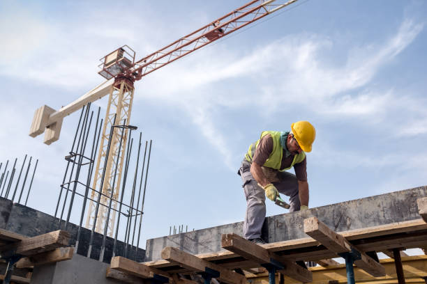 Implementación Inmediata de Estrategias para Prevenir Caídas Mortales en el Ámbito Laboral