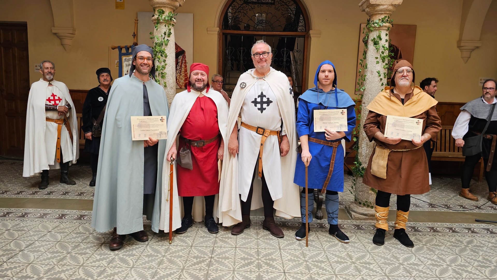 Alberto Pacheco y Vicente Jiménez: Elegidos como Nuevos Alcaldes Mediante Sorteo en Tradicional Rito Medieval Anual