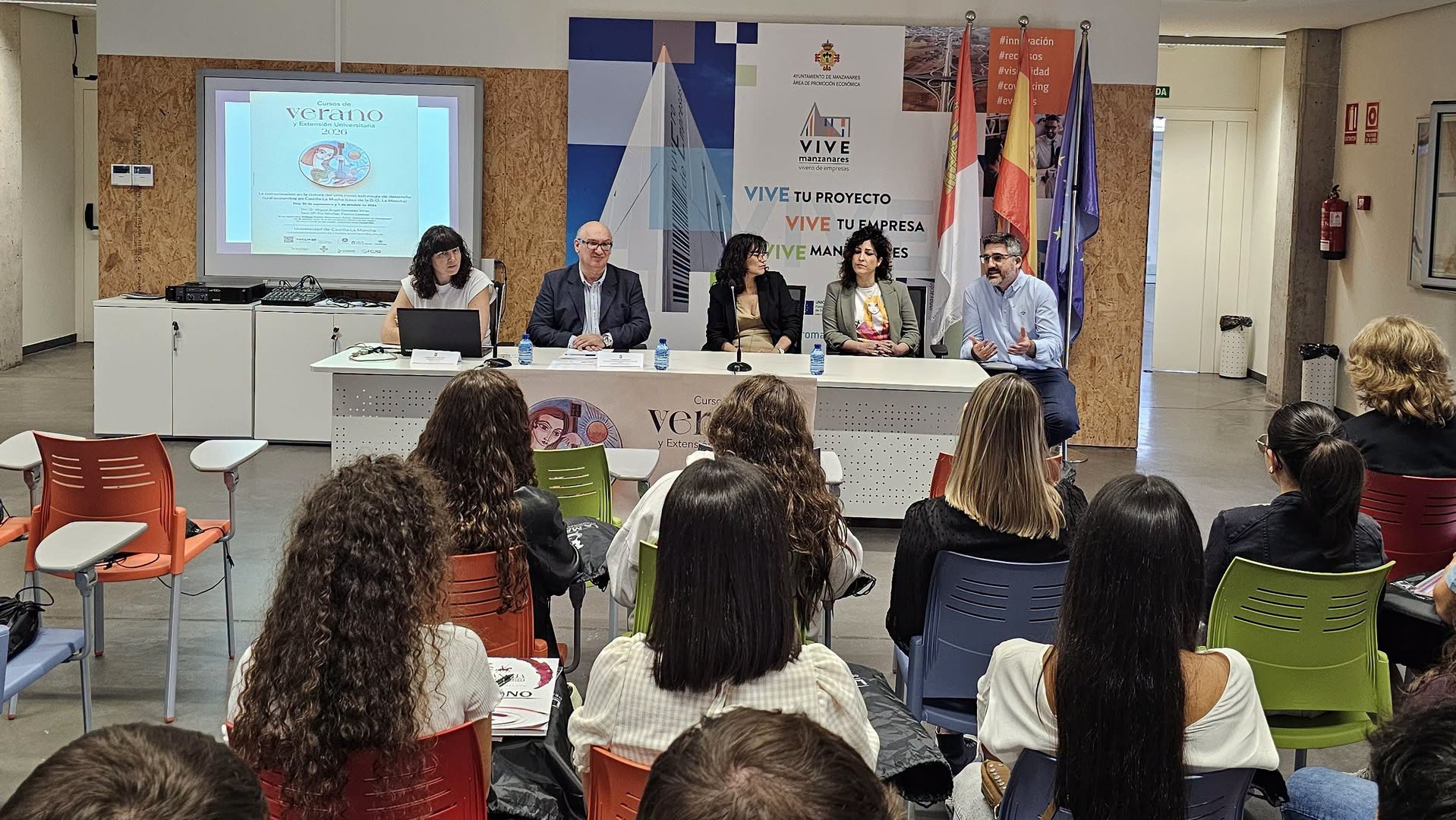 Universidad de Castilla-La Mancha realiza jornada formativa sobre comunicación del vino en Manzanares, con foco en Vinos de La Mancha